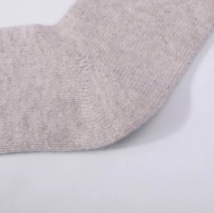 Wholesale high quality ladies seamless 100% cashmere socks for fall winter from Chinese manufacturer