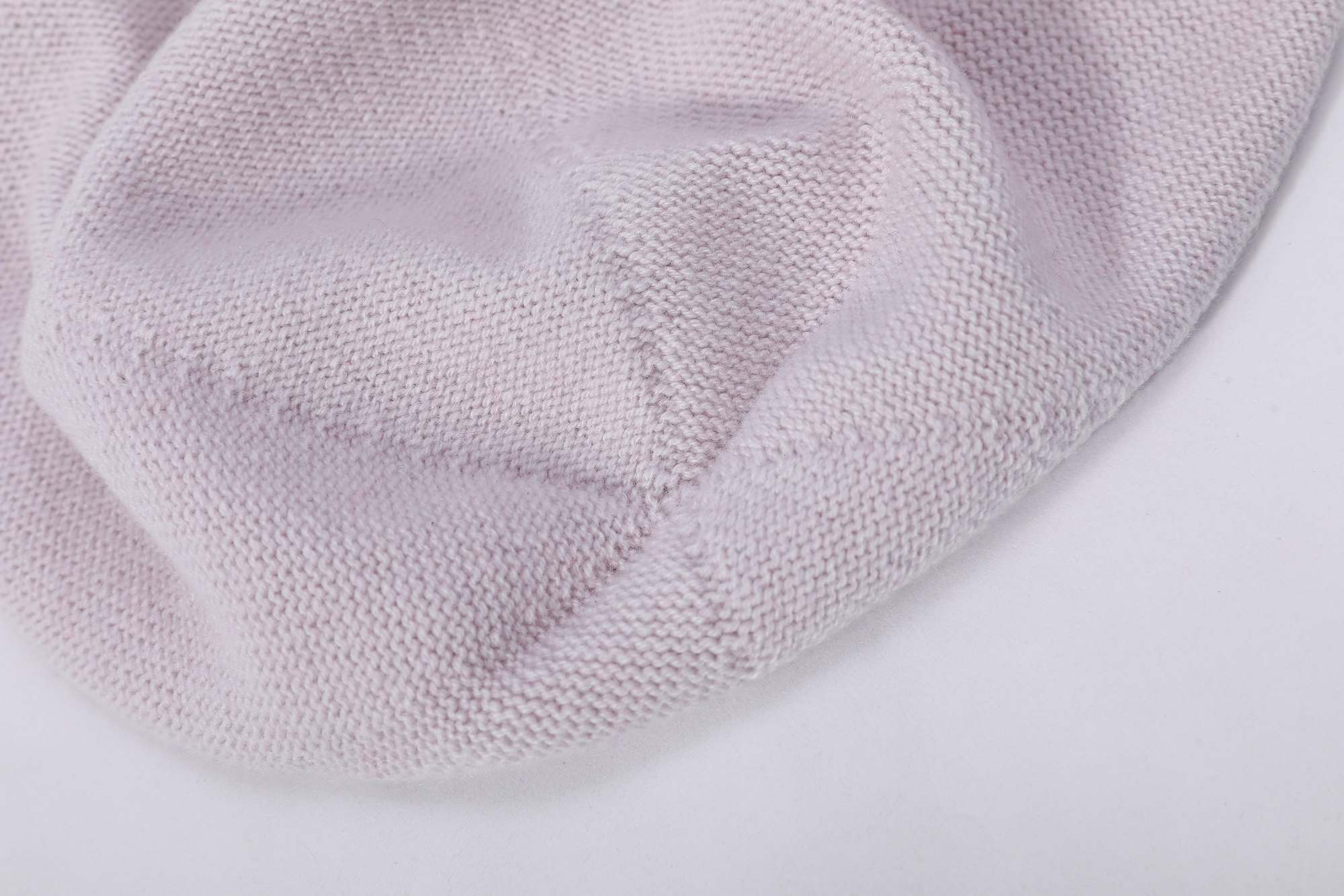 Seamless cashmere beanie