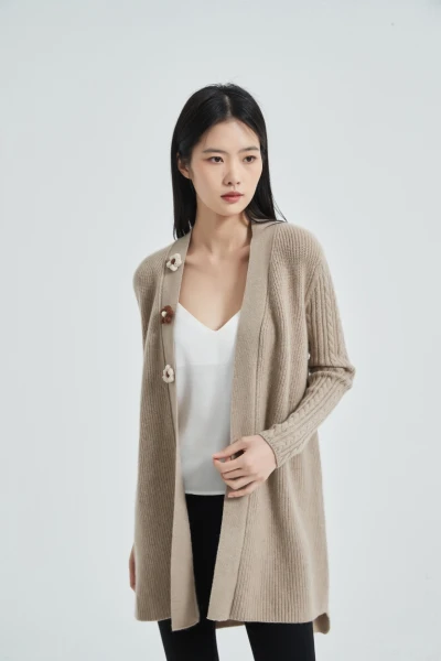 wholesale women high quality cashmere sweater with 3D handmade flowers
