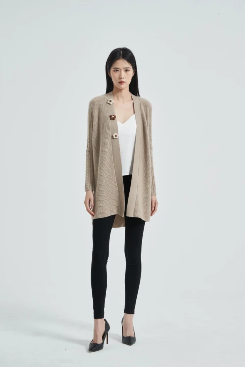 wholesale women high quality cashmere sweater with 3D handmade flowers