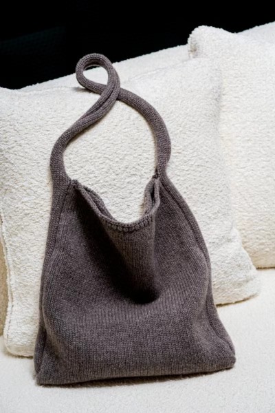 Wholesale high end ladies cashmere knitting bags from Chinese factory