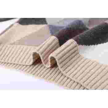 Knitting parent-child cashmere sweater with diamond intarsia pattern in 10 nature colors