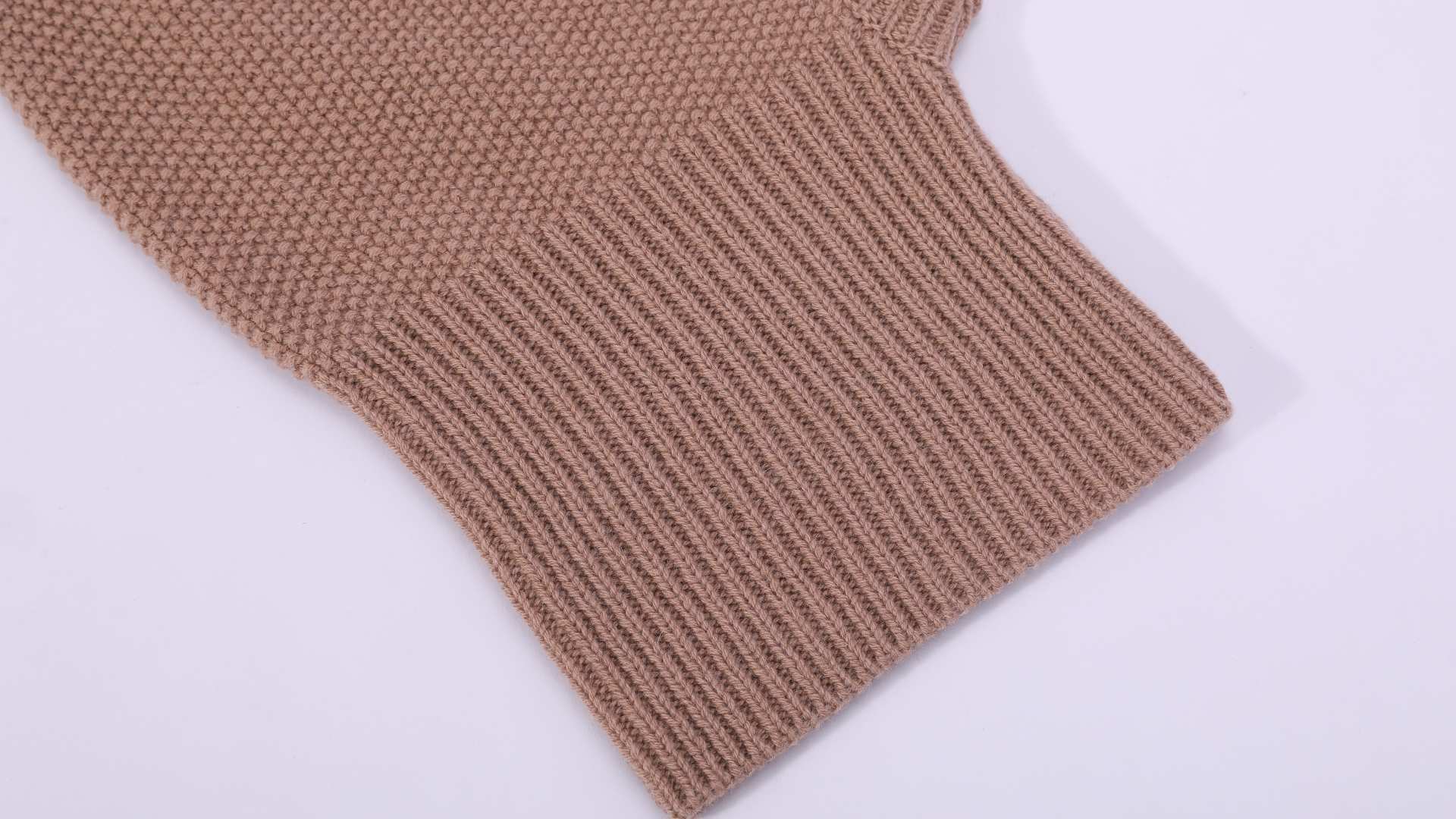 Seamless cashmere socks