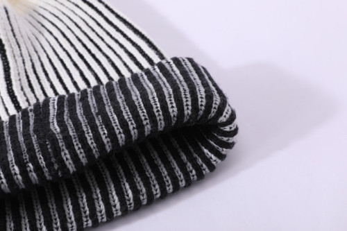 Wholesale OEM Design Private Label Small MOQ Men's Cable Knitted Pure Cashmere Hat for Fall Winter