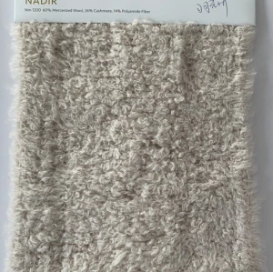 Sustainable Luxury 60%Mercerized Wool 26%Cashmere 14%Polyamide Fiber Fancy Yarn