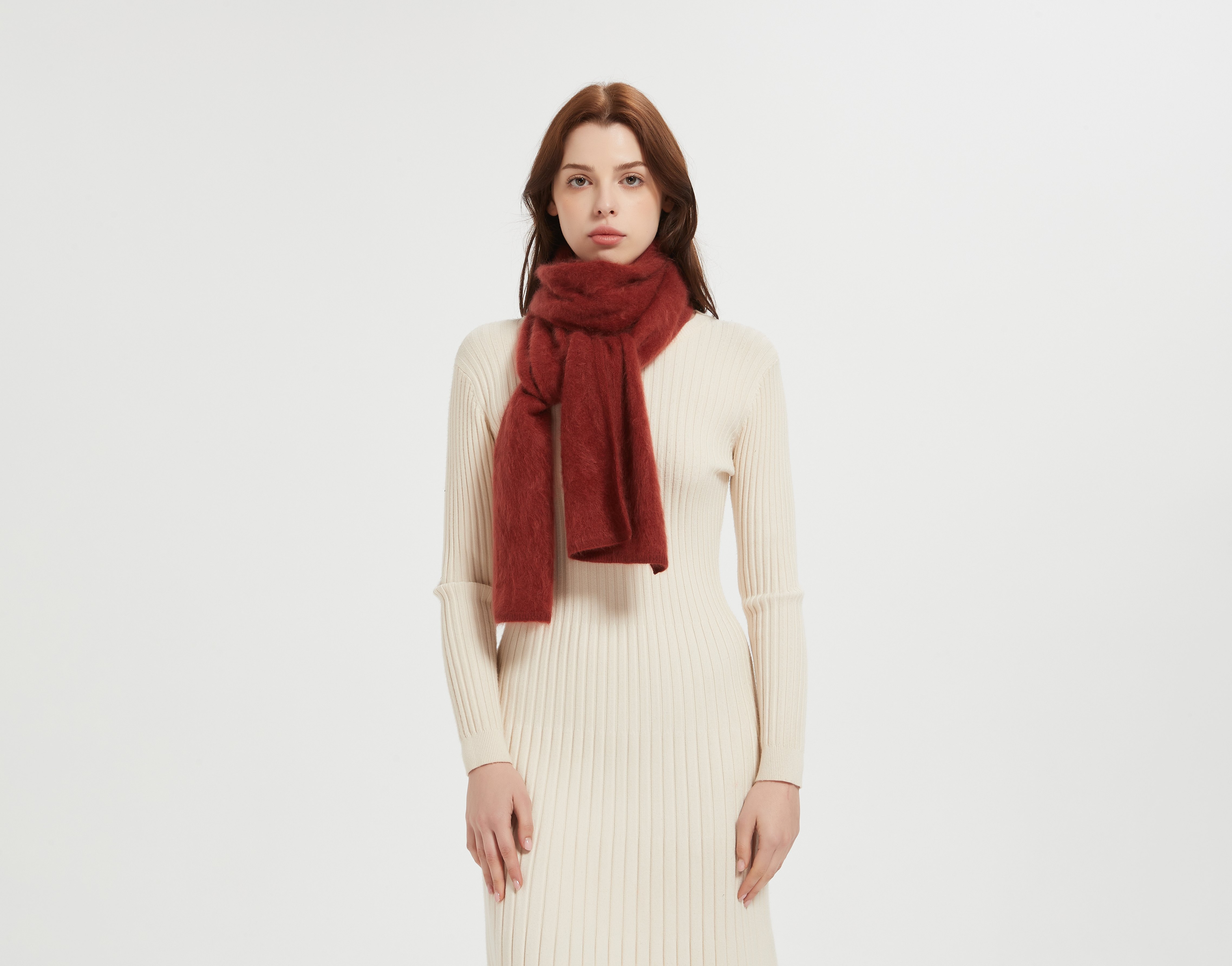 Seamless cashmere socks