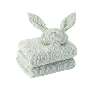 Wholesale high-quality cashmere blend Knitted Baby Blanket and Throw with Rabbit Plush Toys