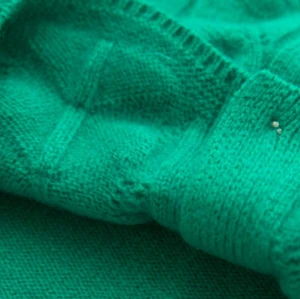 OEM Wool cashmere girl cable green thick cardigan sweater China manufacturer