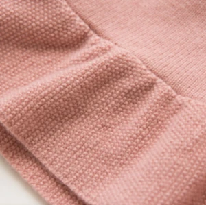 ODM factoyr pink color cute girl cashmere dress sweater with rabbit pattern