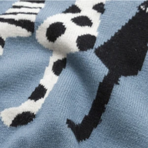 Wholesale girl cashmere sweater with cat pattern crewneck China manufacturer