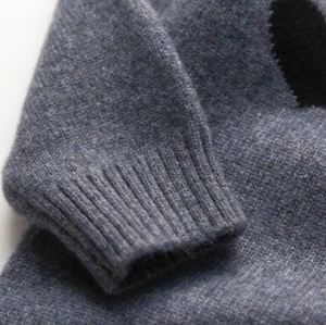 Custom new design kid grey cashmere sweater with heart pattern and round neck wholesale