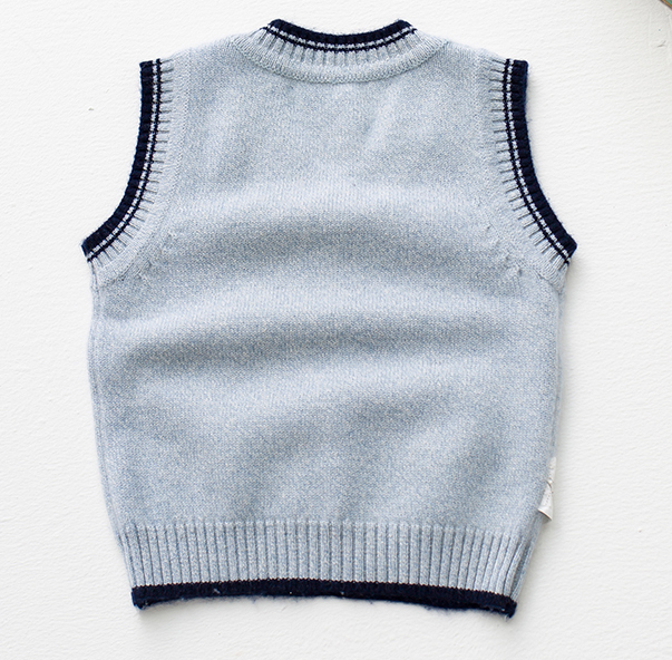 boy cashmere grey cable knitting gilet