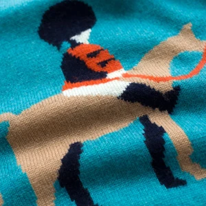 Custom design boy crewneck cashmere sweater with horse pattern and round neck China manufacturer