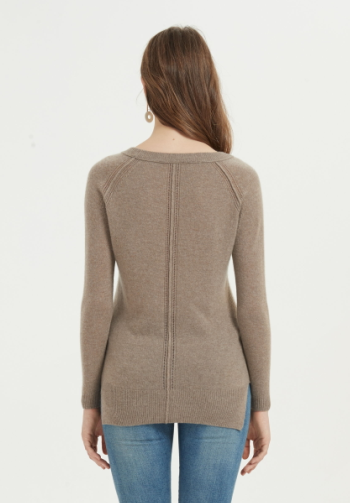 модный чистый кашемировый женский свитер натурального цвета на осень зима
