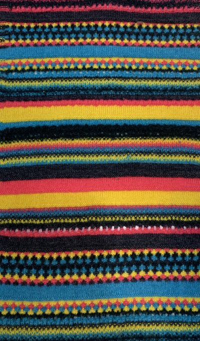Knitted Cashmere Pattern in pure Cashmere Yarn with new Stripes Design