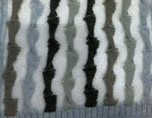 Knitted Cashmere Pattern in 100% Cashmere Yarn with new Stripes Design