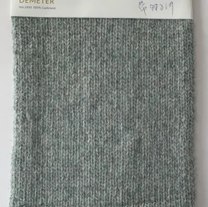 extrafine sustainable luxury 100%cashmere fancy yarn with stock service Nm2300
