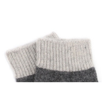 Wholesale high quality custom desig soft 100% pure cashmere socks for fall winter China vendor