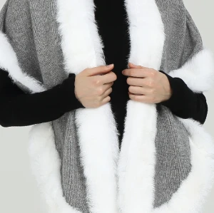 Wholesale Latest Fashion High Quality Women Cashmere Poncho with Fur Collar