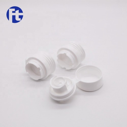Plastic type flip spouts for olive oil metal can