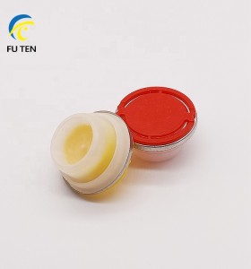 Guangzhou manufacturer 42mm plastic lids,bottle caps,closure for empty oil can 1L 4L