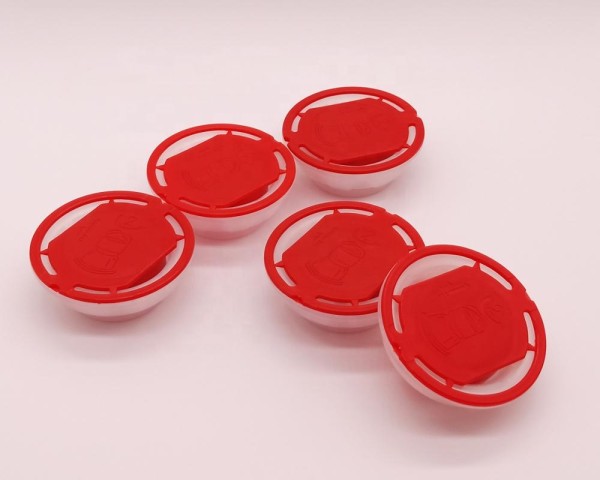 New design 57mm plastic red spout cap for 5W30 engine oil/metal tin paint caps
