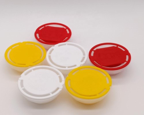 Colorful 57mm Xylene liquid container cap/metal oil lubricant tin can screw cap plastic