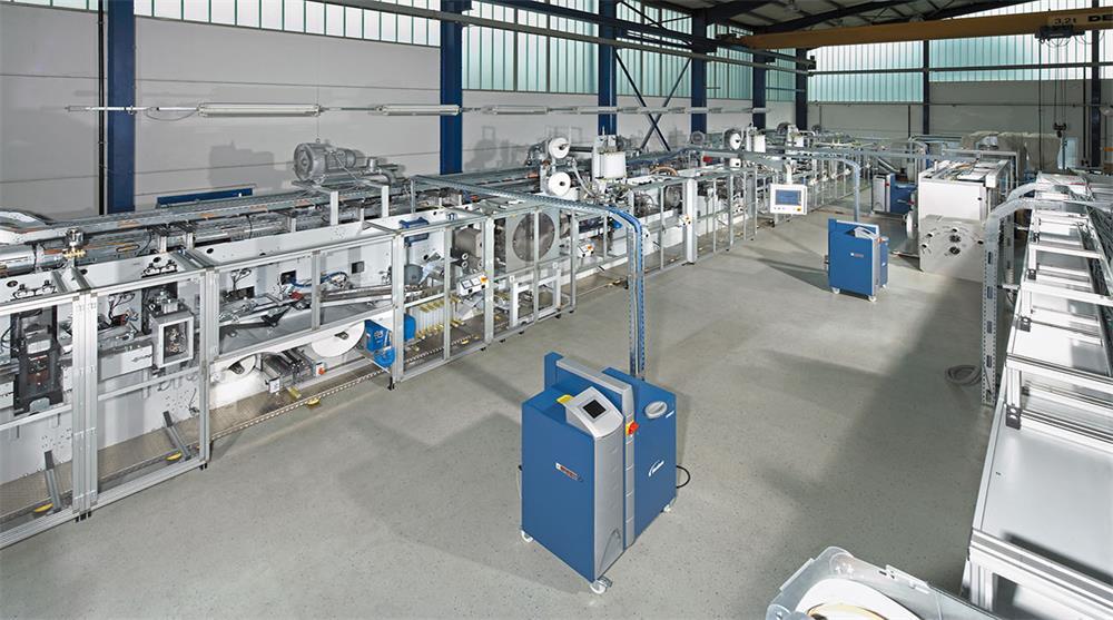 the specific components and process flow of the spunbond non-woven machine