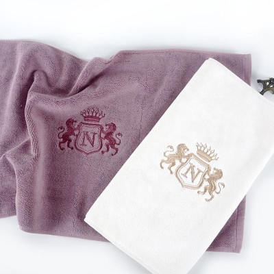 Luxury embroidery bathmat antiskid durable for hoteland home bath room.