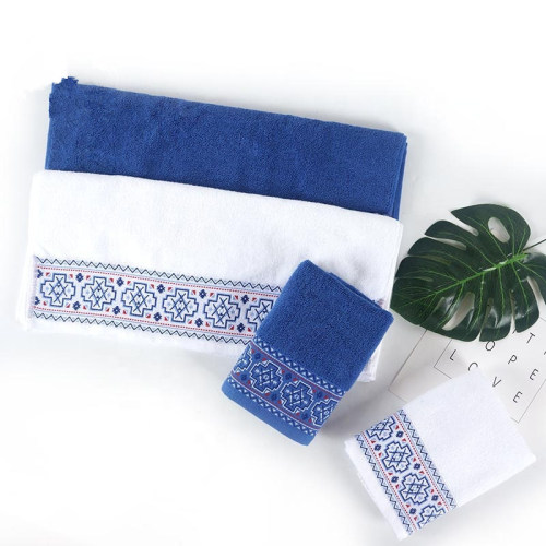 Fashion border design plain color towel,100% cotton soft and luxury hotel towel.