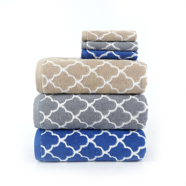 Luxury dyed yarn jacquard bath towel,100% cotton grid design,customizable design,factory supply.