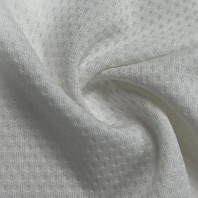China High Stretch Soft Cool Extreme Feeling Lining Mesh Cloth Kkintted Fabric Polyester Mesh Cloth Fabric for Clothing