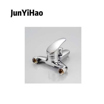 High quality popular cheap In-wall shower faucets single zinc handle chrom brass bath shower mixer
