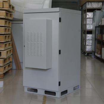 SK-235-300W outdoor cabinet, with air conditioner, IP55