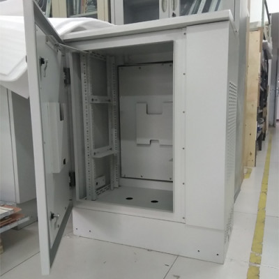 SK-76105-400W outdoor cabinet, with air conditioner, IP55