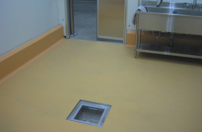 Vertical surface waterborne polyurethane mortar floor