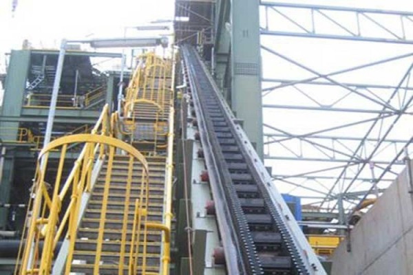 China brand Steep Inclined Belt Conveyor System/ Large Angle Conveyor/Large inclined  belt conveyor
