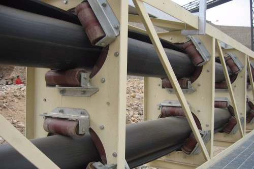 ناقل حزام الأنابيب المستخدمة في صناعة الاسمنت