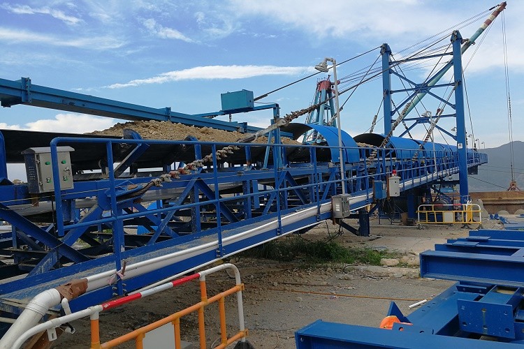 Port Reclaim conveyor system
