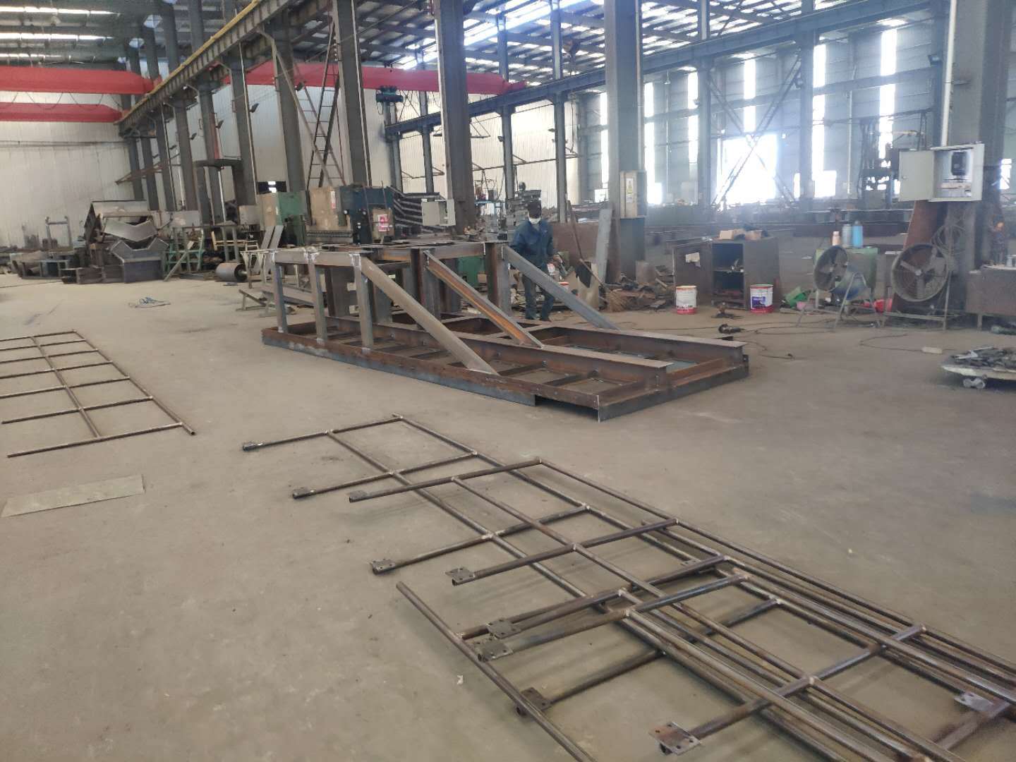 Belt conveyor manufacturing