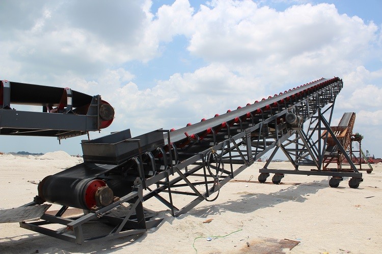 Mobile belt conveyor supplier