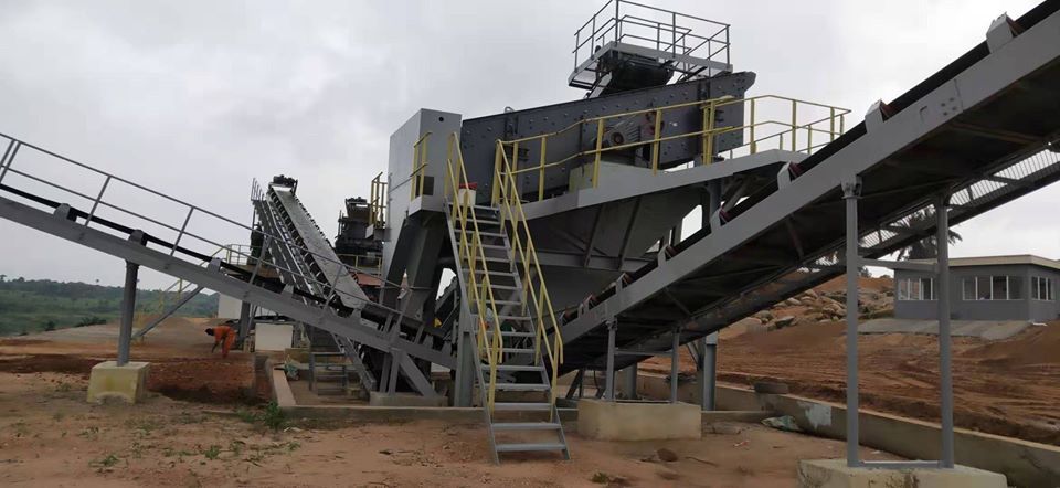 belt conveyor used in stone crusher quarry