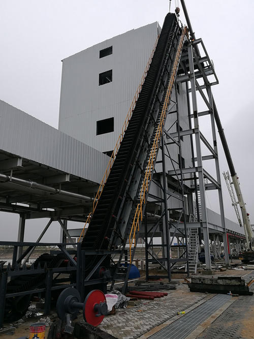 Proyecto de manipulación de cintas transportadoras y trituración de carbón en la provincia de Fujian, China
