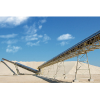 Powered extendable truck / barge loading telescopic belt conveyor