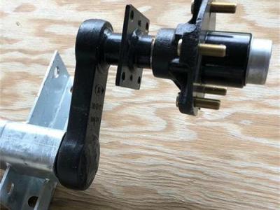3 Things to Consider when Replacing a Torsion Trailer Axle