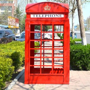 vintage telephone booth in bright red color Chinese food truck manufacturer