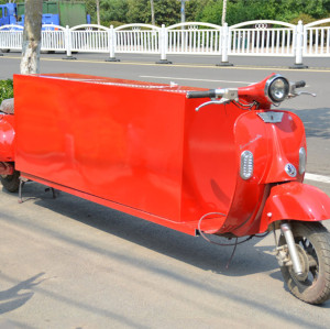 vintage food tricycle in bright red color from Chinese food truck manufacturer