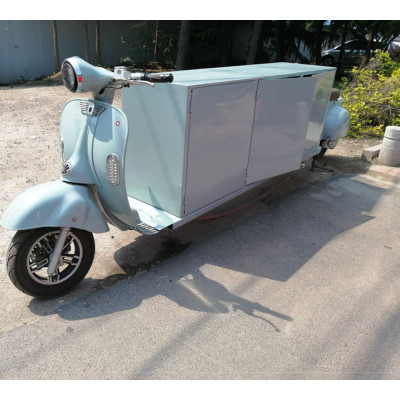 Vintage food truck in light blue color Chinese food truck manufacturer