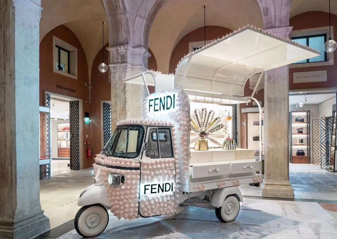 Piaggio food truck styles