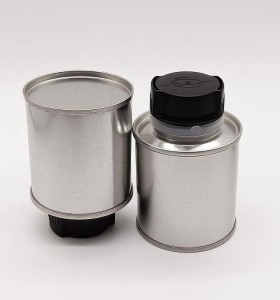 Wholesale 100ml metal round engine oil tin can with plastic spout cap and funnel
